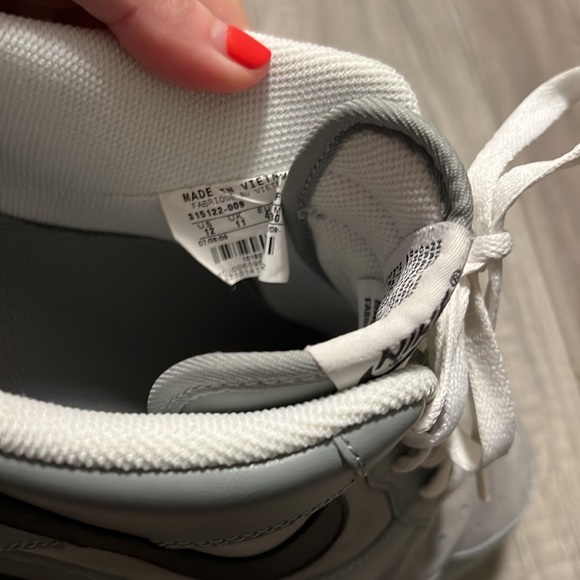 Nike Air Force 1 Shoes - Picture 11 of 12